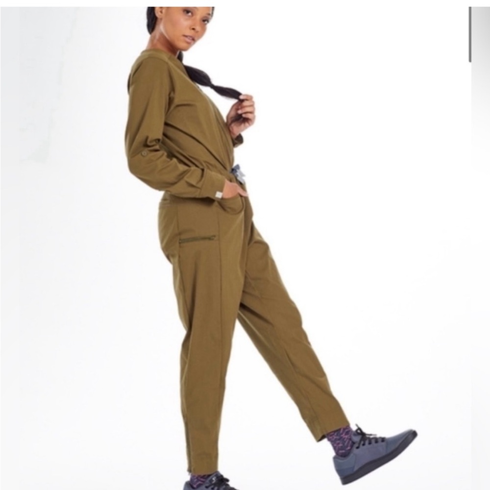 PEARL IZUMI Women’s Med Olive Khaki Jumpsuit, cycling pants, coverall, EUC